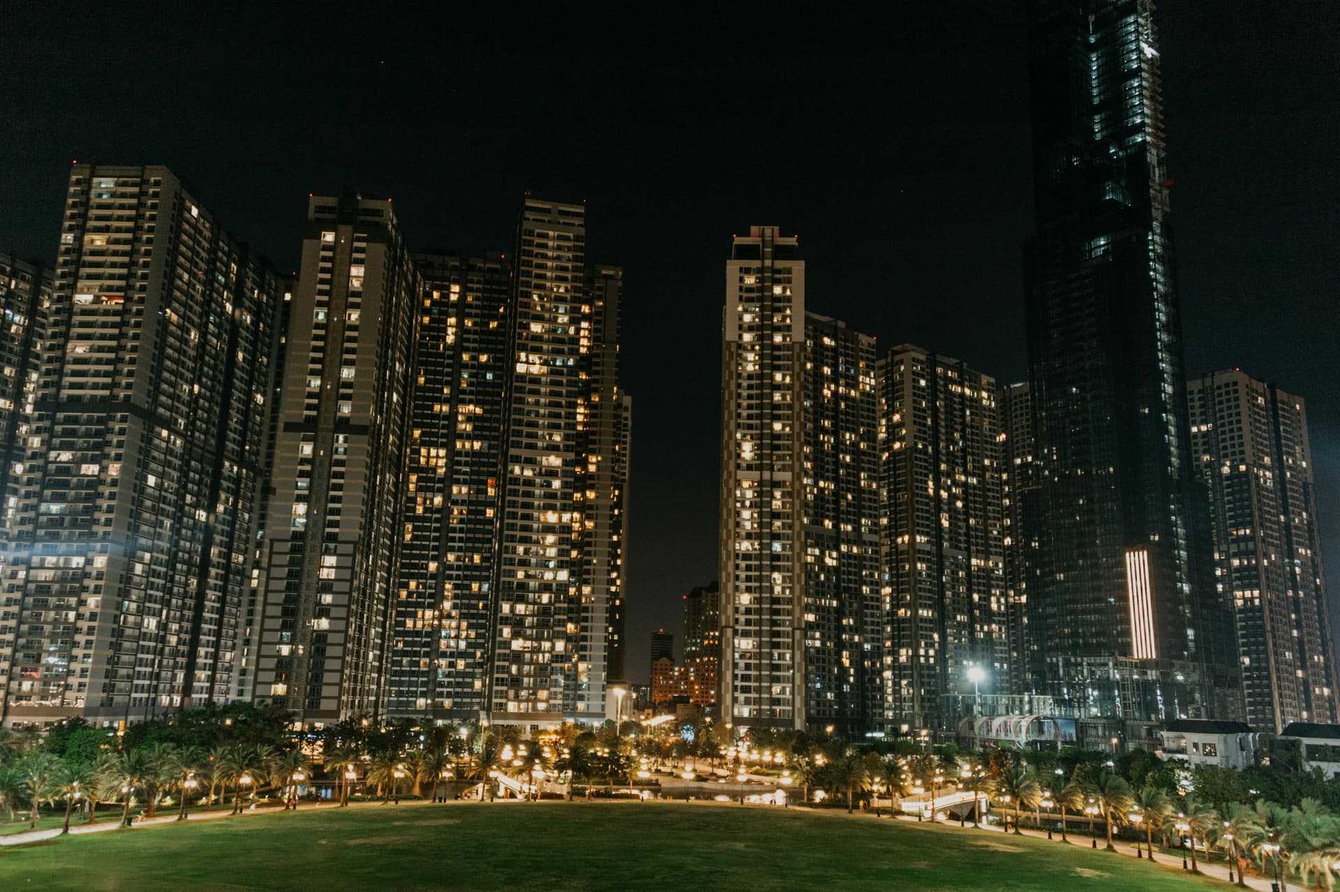 부동산 중개사무소 건물